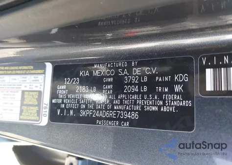 2024 Kia Forte Lxs z USA, uszkodzony, nr VIN 3KPF24AD6RE739486